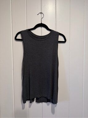 Halogen Soft Gray Sleeveless Top | Open Back Detail | Size Small